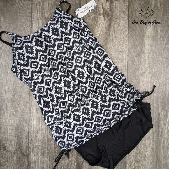 Sociala Blouson Tankini Swimsuit Size L - Picture 2 of 3